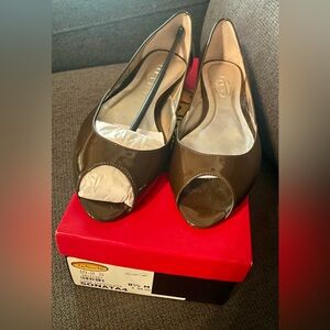 Talbots Women's Patent Peep-Toe Flats - Dark Brown